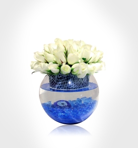  Cam Akvaryumda Beyaz Güller  